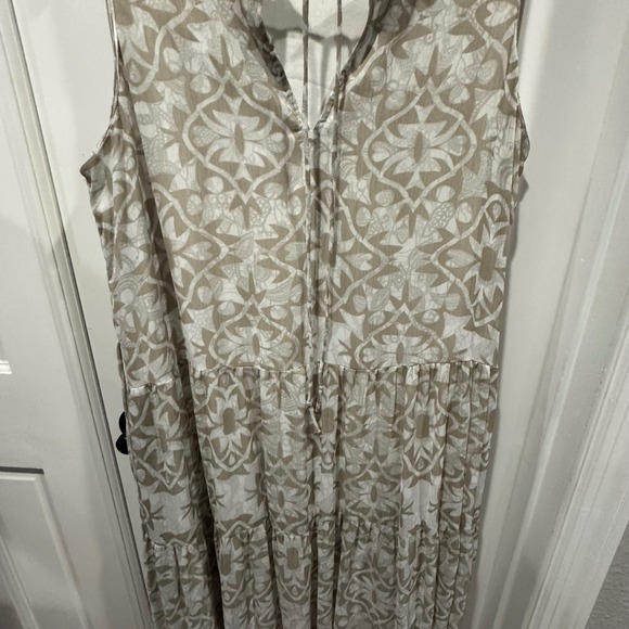 Calvin Klein Sleeveless Maxi Dress – Size 14 –‎ Neutral Pattern, Tiered Skirt - Picture 3 of 7